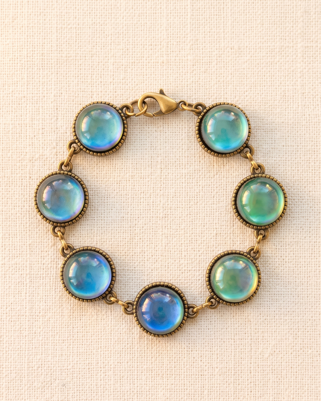 Hollis (Colour Changing Stones)